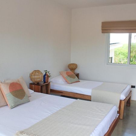 Waves & Wifi - Coworking & Coliving Space In Popoyo Salinas 外观 照片