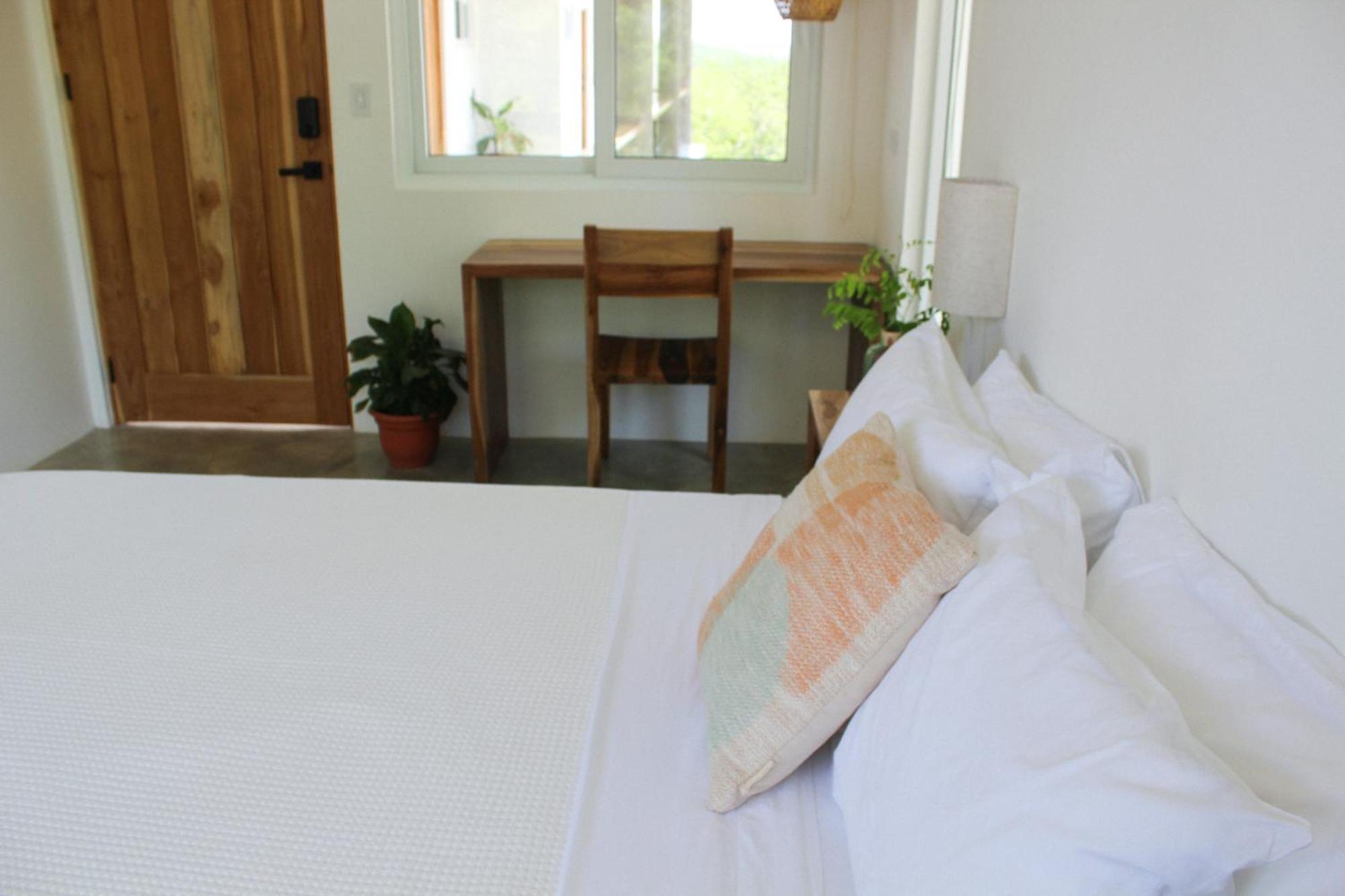Waves & Wifi - Coworking & Coliving Space In Popoyo Salinas 外观 照片